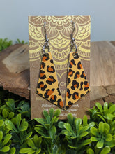 Load image into Gallery viewer, Cheetah Print  Wood Earrings