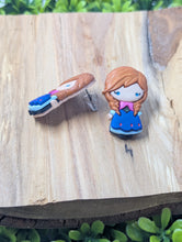 Load image into Gallery viewer, Anna Stud Earrings
