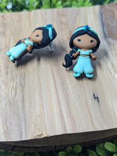 Load image into Gallery viewer, Jasmine Stud Earrings