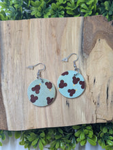 Load image into Gallery viewer, Mickey Ice Cream Wood earrings