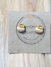 Load image into Gallery viewer, Hunny Pot Stud Earrings (small)