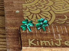 Load image into Gallery viewer, Shamrock Post Earrings- Small Crystal