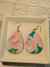 Load image into Gallery viewer, Lilly Inspired Floral Earrings