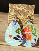 Load image into Gallery viewer, Wood Tear Drop Earrings