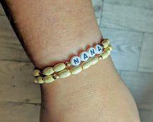 Load image into Gallery viewer, Nana Diffuser Wood Bracelet Set