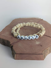 Load image into Gallery viewer, Abuela Diffuser Wood Bracelet Set