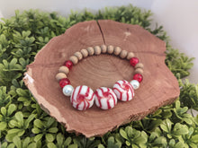 Load image into Gallery viewer, Peppermint Christmas Diffuser Bracelet