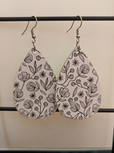 Load image into Gallery viewer, Black & White Floral Wood  Earrings