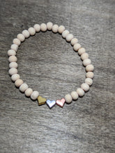 Load image into Gallery viewer, Triple Heart Diffuser Bracelet

