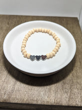 Load image into Gallery viewer, Silver Hematite Heart Diffuser Bracelet
