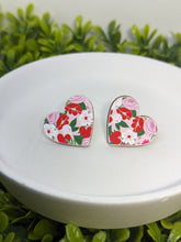 Load image into Gallery viewer, Floral printed Heart Wood Stud Earrings
