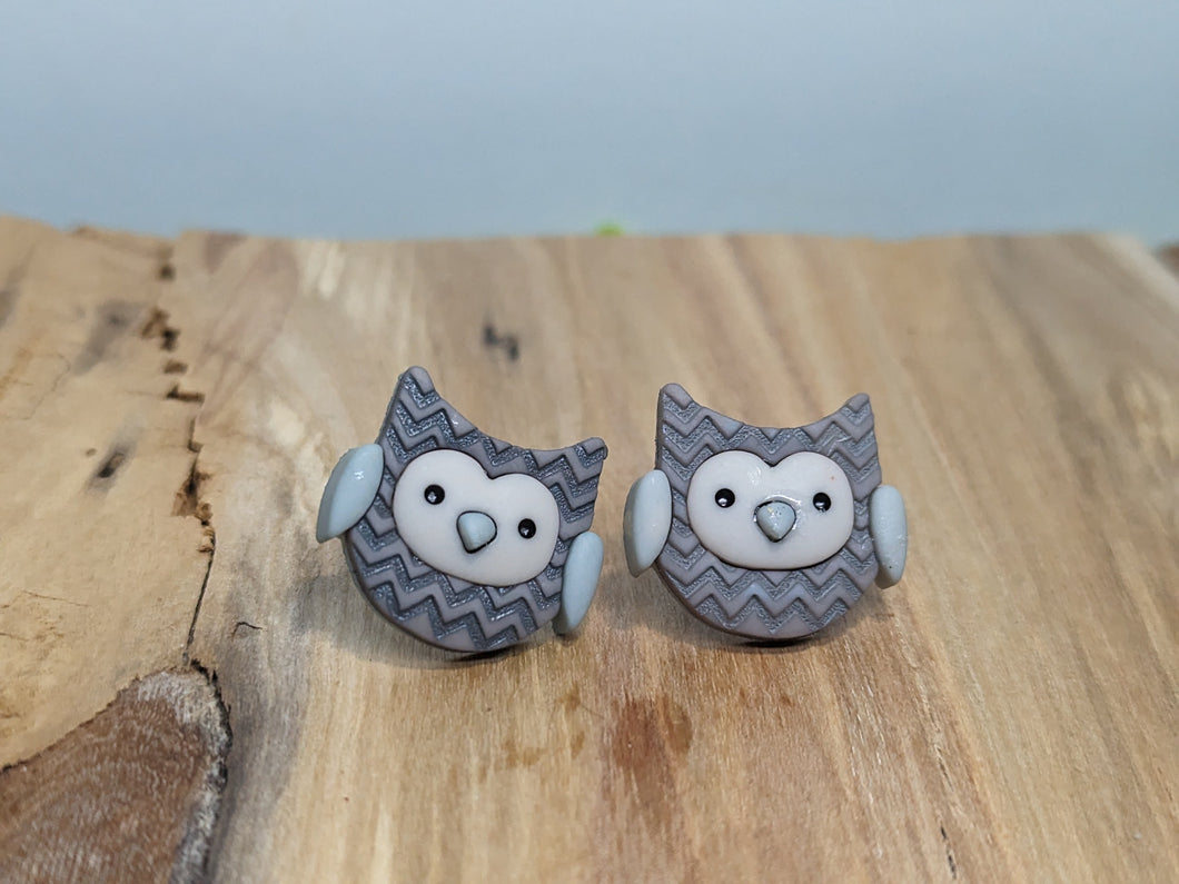 Owl Herringbone Brown Button Stud Earrings