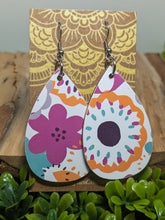 Load image into Gallery viewer, Floral Wood Earrings

