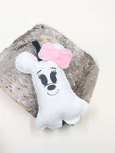 Load image into Gallery viewer, Mrs. Mouse Ghostie Bag Charm with bow
