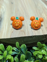 Load image into Gallery viewer, Mickey Mouse Pumpkin Stud
