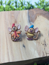 Load image into Gallery viewer, Jaq &amp; Gus Stud Earring
