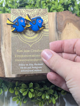 Load image into Gallery viewer, Dory Stud Earrings
