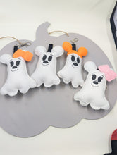 Load image into Gallery viewer, Mr. Mouse Ghostie Bag Charm with hat
