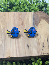 Load image into Gallery viewer, Dory Stud Earrings
