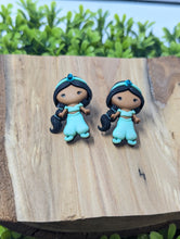 Load image into Gallery viewer, Jasmine Stud Earrings
