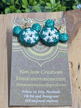 Load image into Gallery viewer, Green Mickey Snowflake Ornament Stud Earrings
