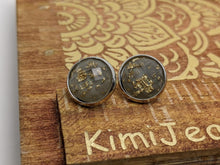 Load image into Gallery viewer, Faceted Taupe Gold Leaf with silver Stud Earrings
