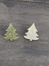 Load image into Gallery viewer, Christmas Tree- Light Green Stud Earrings
