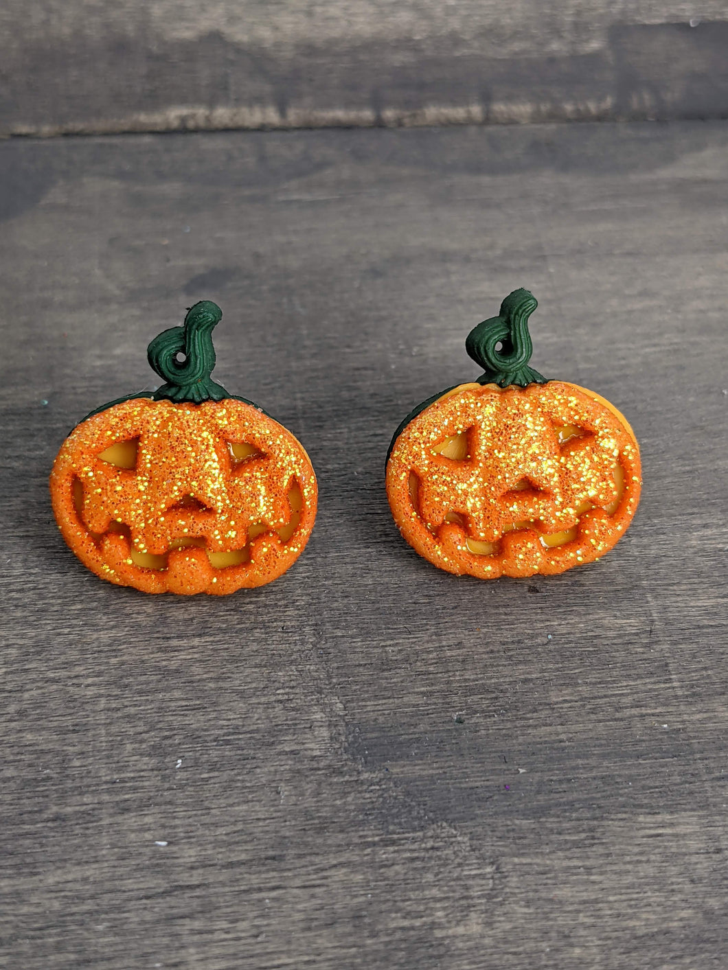 Pumpkin Face Stud Sparkle Round Face Earrings