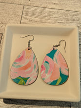Load image into Gallery viewer, Lilly Inspired Floral Earrings
