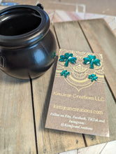 Load image into Gallery viewer, Shamrock Mommy &amp; Me Earring sets

