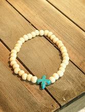 Load image into Gallery viewer, Turquoise Quartefoil Cross Diffuser Essential Oil Bracelet - Bare Wood
