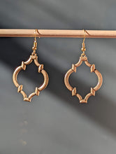 Load image into Gallery viewer, Gold Arabesque Earrings

