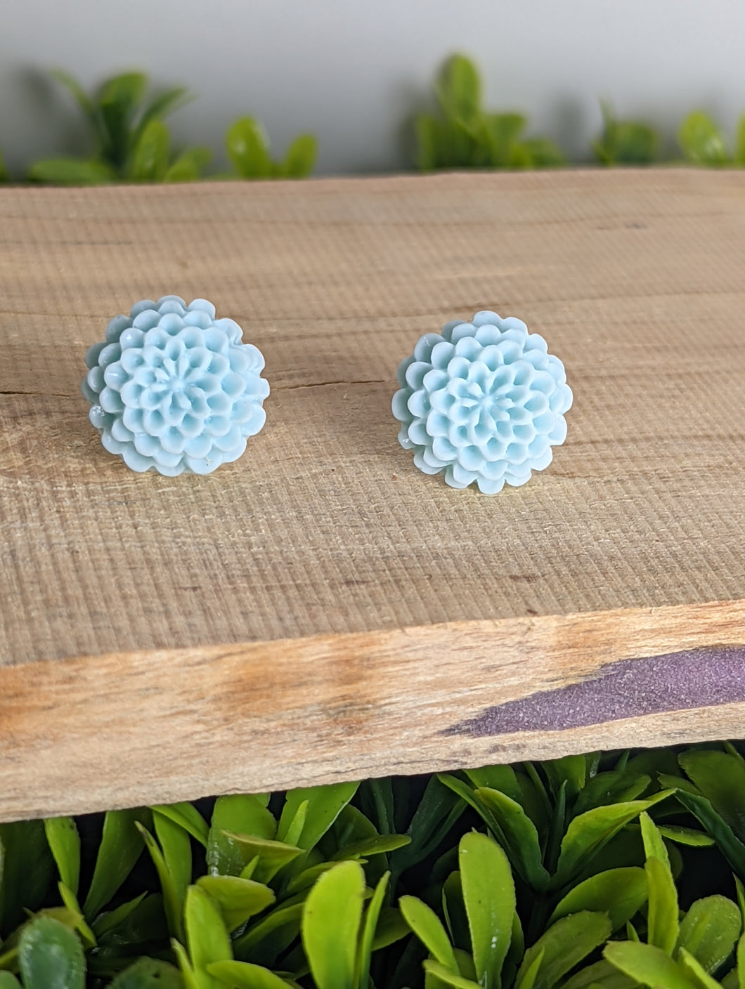 Light blue Hydrangea stud earrings