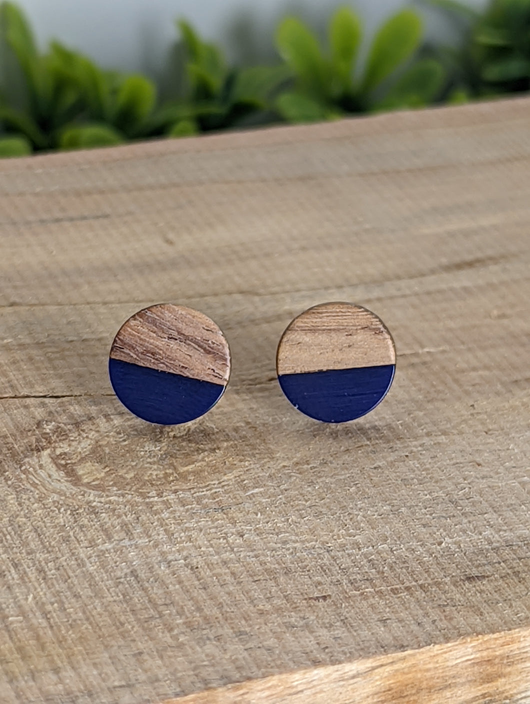 Wood & Resin Stud Earrings- Navy