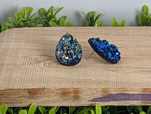 Load image into Gallery viewer, Druzy Large Teardrop stud- Blue &amp; Yellow
