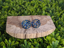 Load image into Gallery viewer, Druzy Round stud- Yellow &amp; Blue
