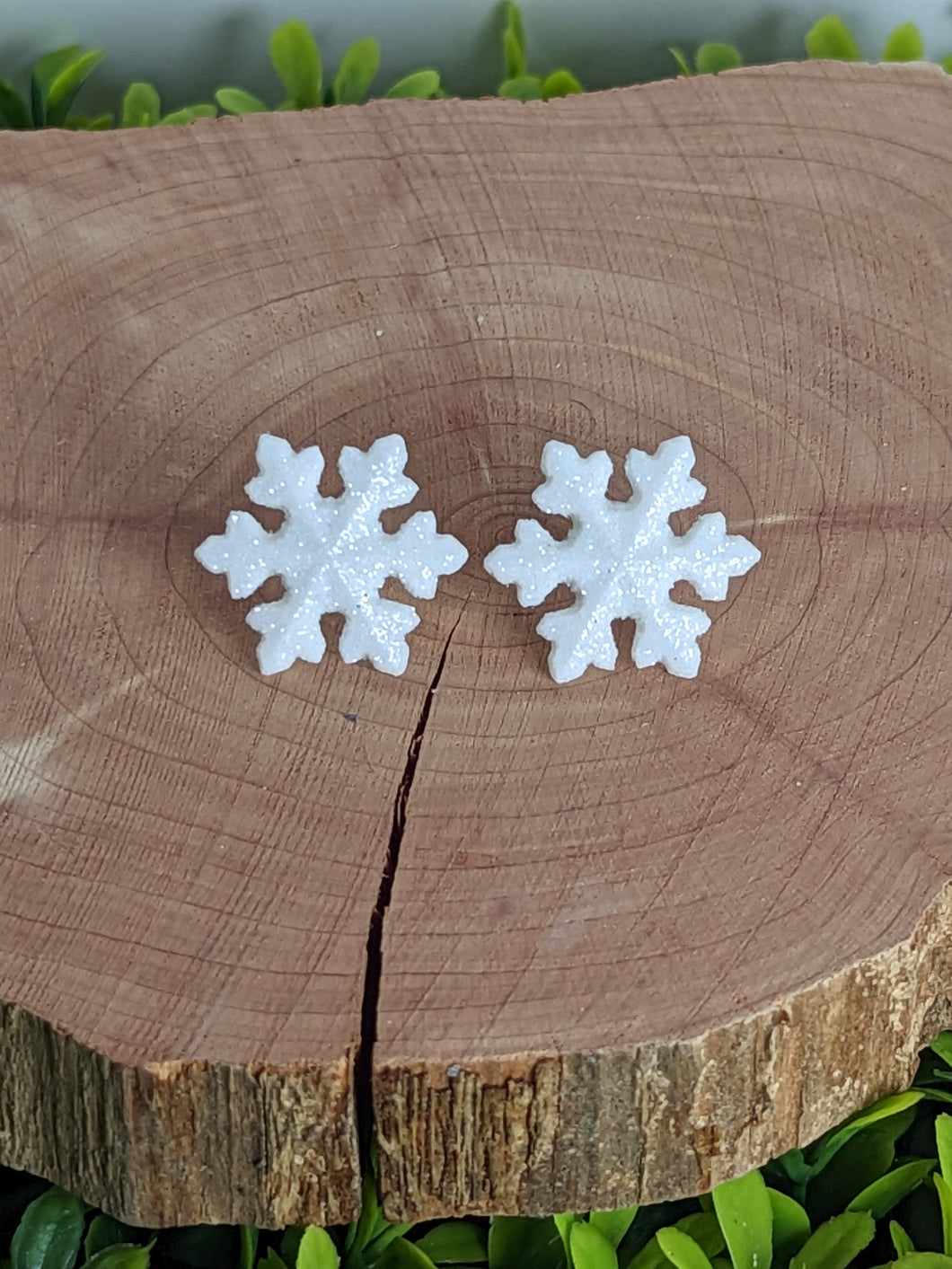 Snowflake Stud Earrings (3)