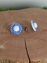 Load image into Gallery viewer, Blue &amp; White Geometric Earrings

