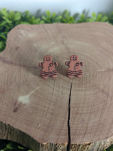 Load image into Gallery viewer, Ginger Bread Woman Earrings with Heart
