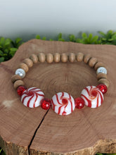 Load image into Gallery viewer, Candy Cane &amp; Wood Diffuser DIY Bracelet Kit
