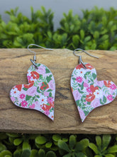 Load image into Gallery viewer, Valentine&#39;s Day Floral Print Wood Heart Earrings
